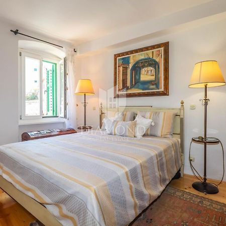Villa Augusta Ferri Rovinj Eksteriør bilde